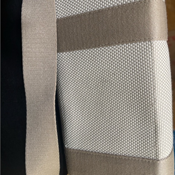 LULULEMON Two-Tone Canvas mini Tote bag - Picture 5 of 5